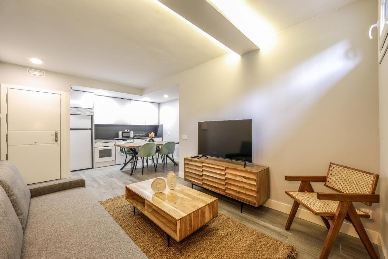 Apartamentos Reformados En Arturo Soria Madrid Exteriör bild