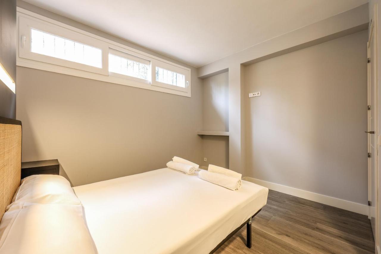 Apartamentos Reformados En Arturo Soria Madrid Exteriör bild