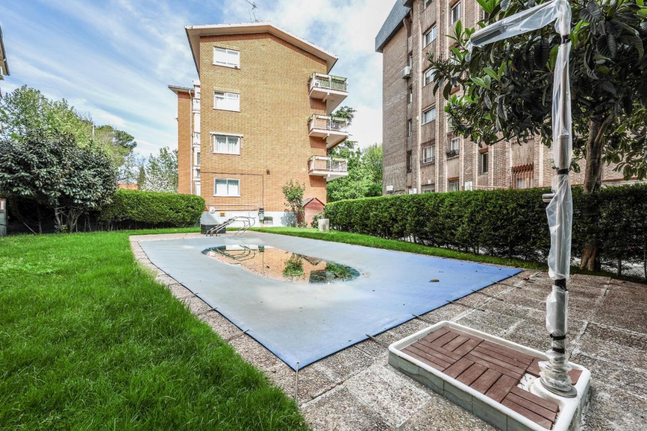 Apartamentos Reformados En Arturo Soria Madrid Exteriör bild