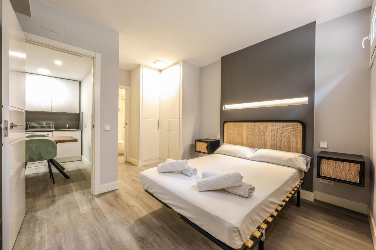 Apartamentos Reformados En Arturo Soria Madrid Exteriör bild