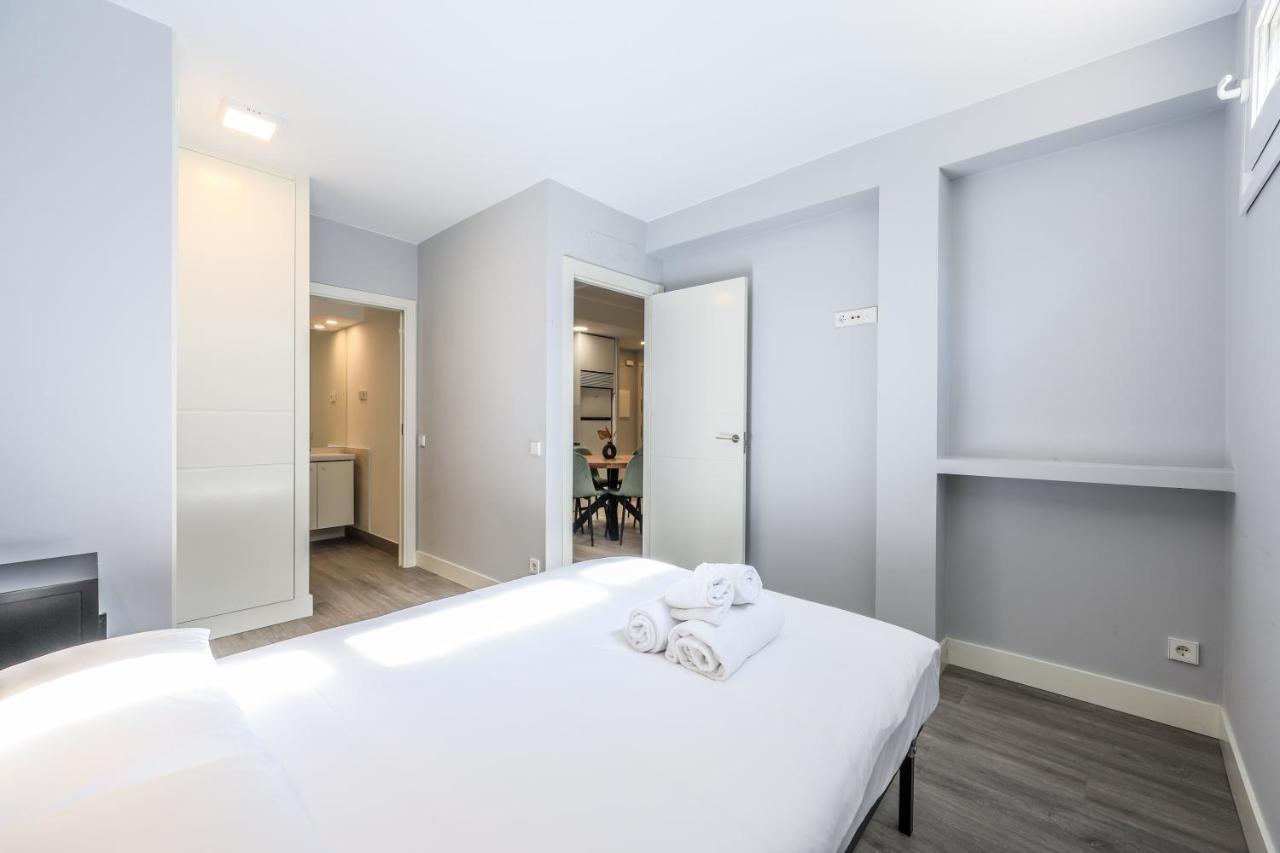 Apartamentos Reformados En Arturo Soria Madrid Exteriör bild